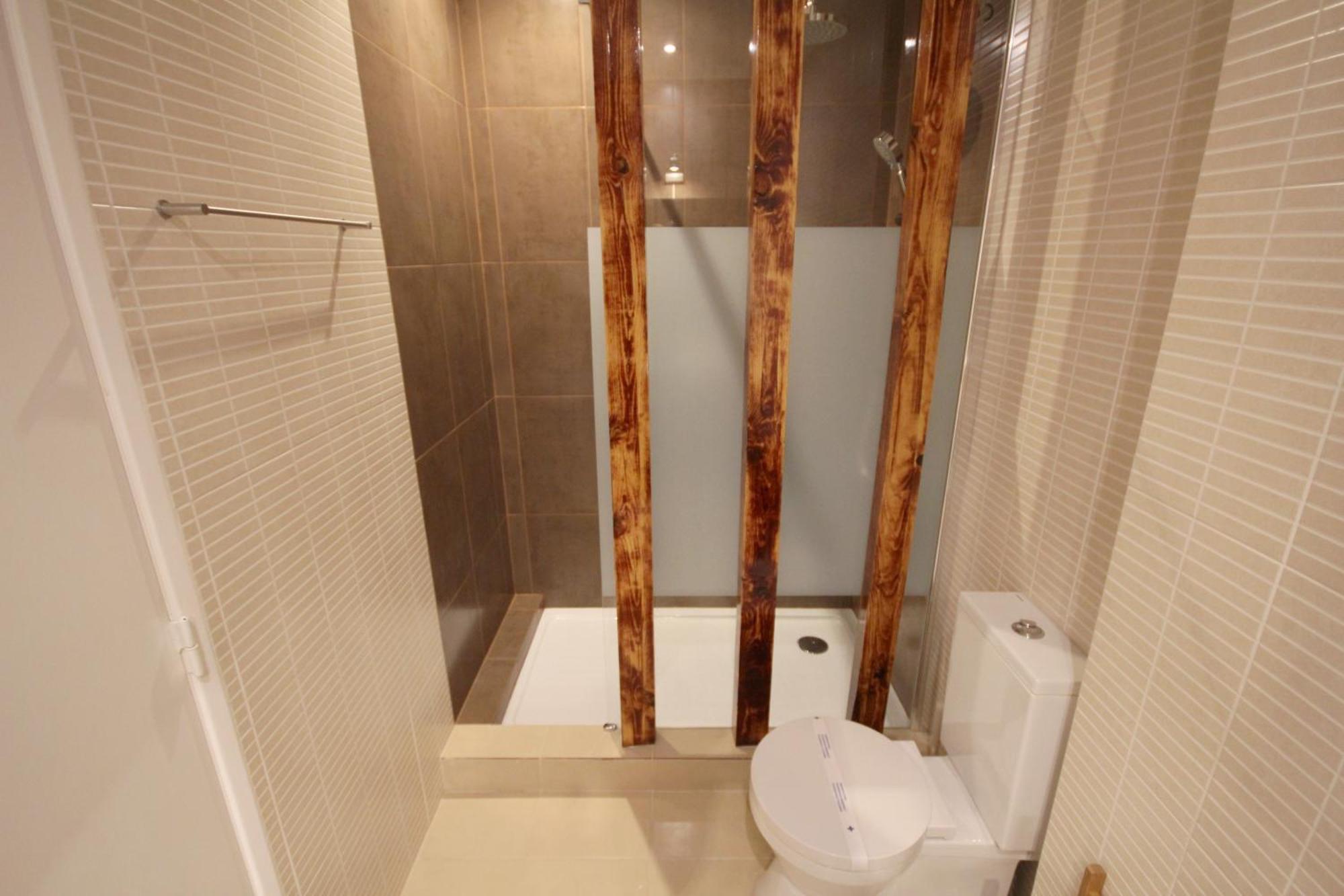 Superior Three-Bedroom Apartment