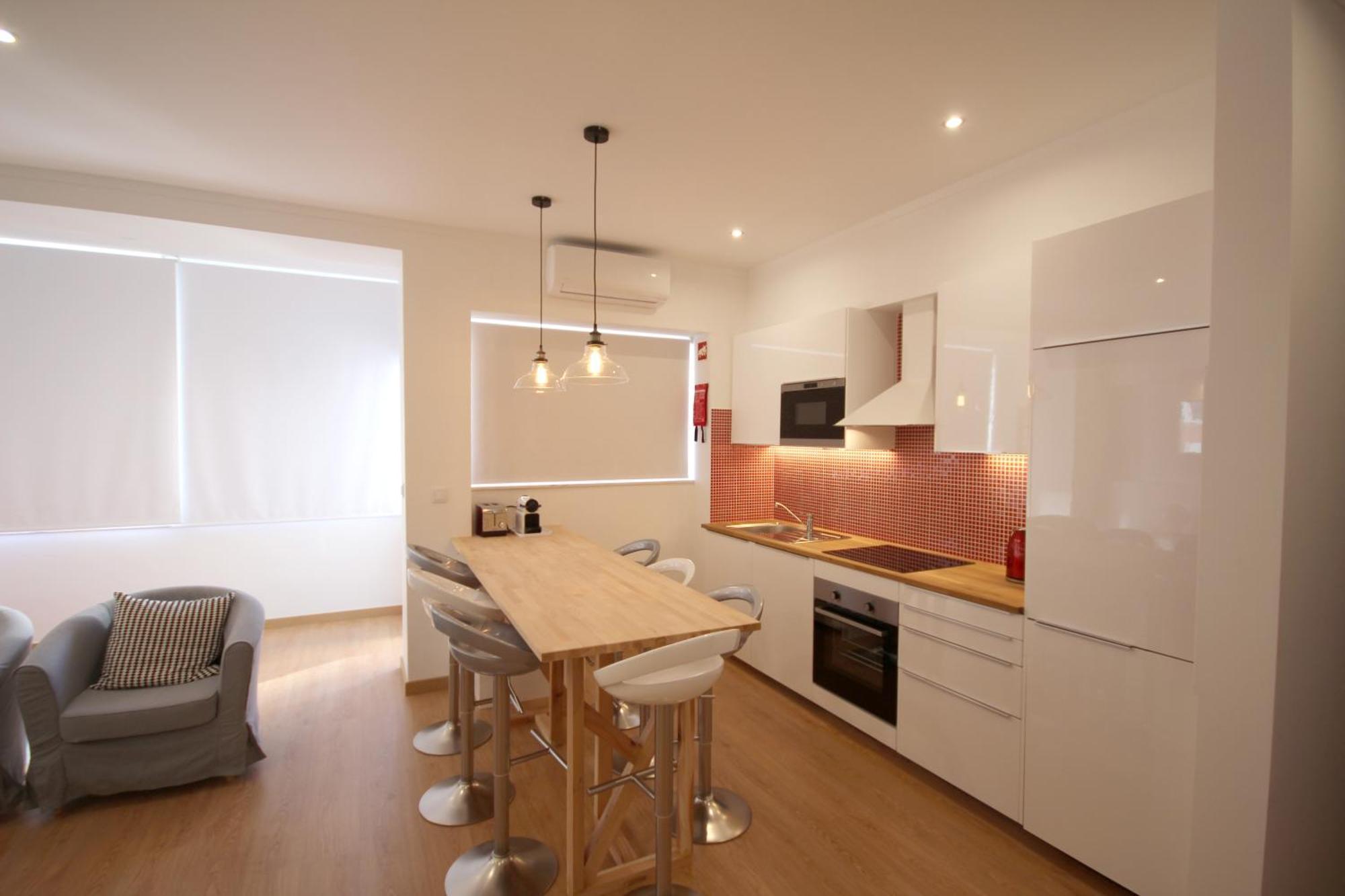 Superior Three-Bedroom Apartment