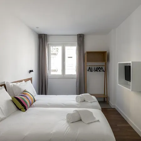 Lisbon Domus 74 By Amcf-2